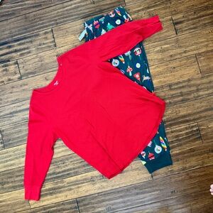 Old Navy Green and Red Holiday Print Pajama Set